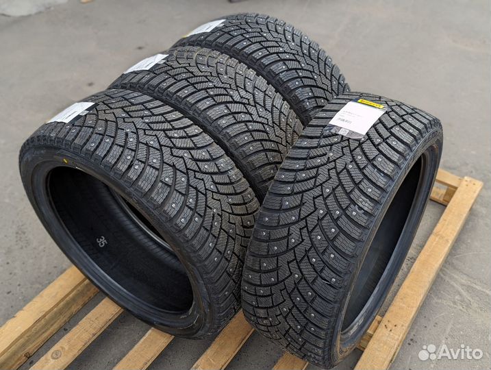 Pirelli Ice Zero 2 245/40 R19 90H