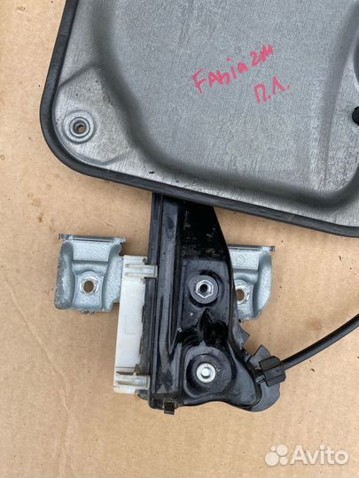 Стеклоподъемник передний Skoda Fabia 2