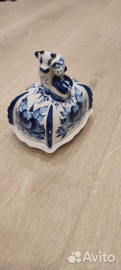 Фарфоровая посуда гжель