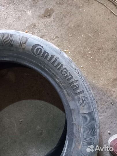 Continental ContiPremiumContact 5 215/55 R17