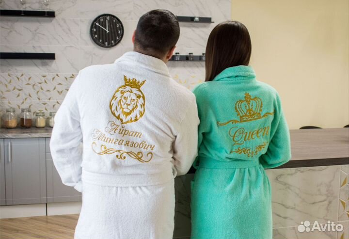 Халат с вышивкой