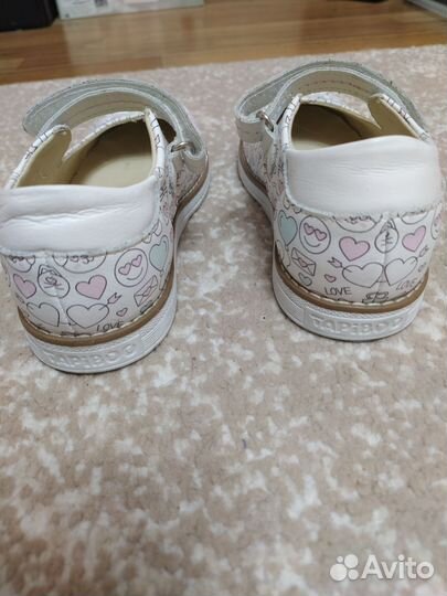 Туфли для девочки 29