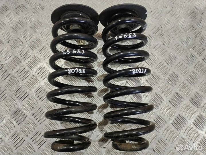 Пружина подвески задняя BMW X5 E53 3.0 2002