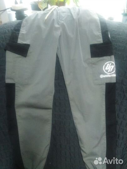 Спортивные штаны