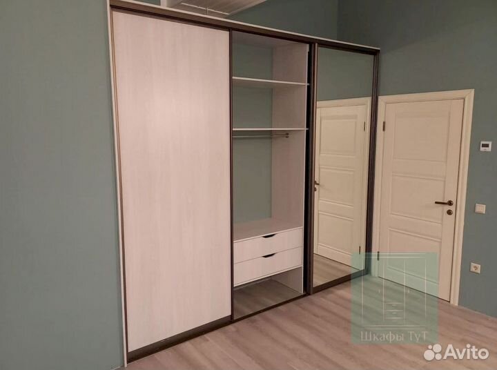 Шкаф стенка