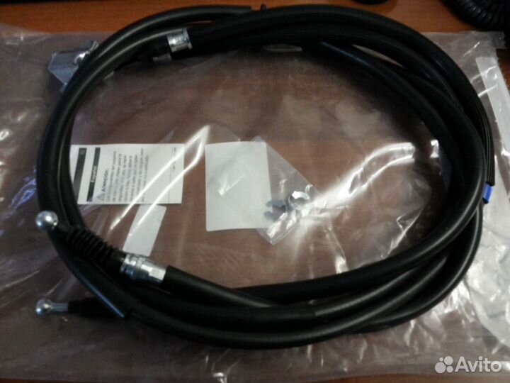 Трос ручника (комплект) Opel Astra H хэтчбэк