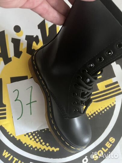 Ботинки Dr. Martens 1490 37 размер