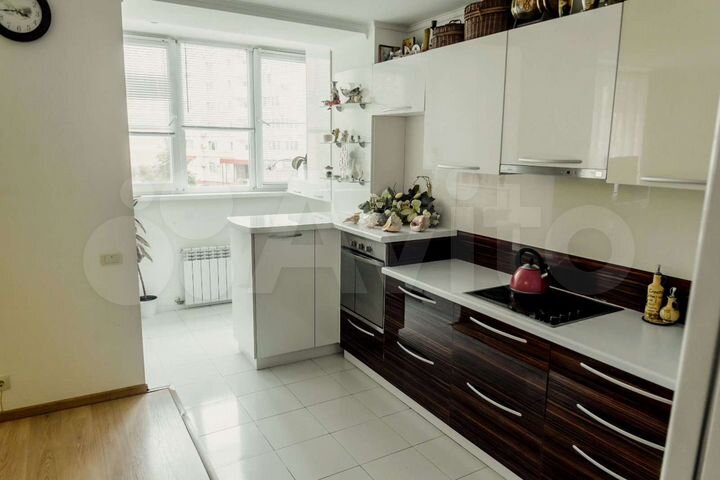 2-к. квартира, 70 м², 2/15 эт.
