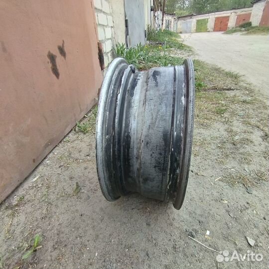 Автомобильные диски r16