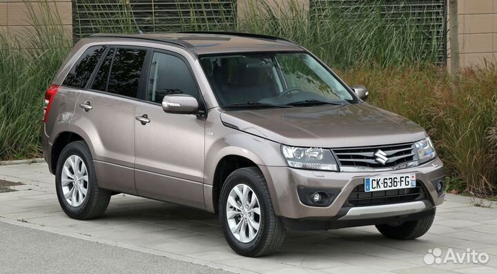 Лобовое стекло на Suzuki Grand Vitara 05-15г