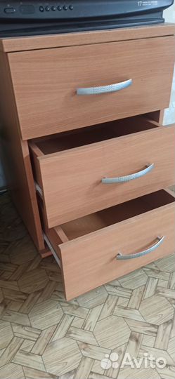 Тумба прикроватная