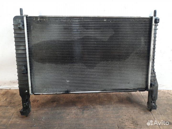Радиатор основной Chevrolet Captiva внедорожник