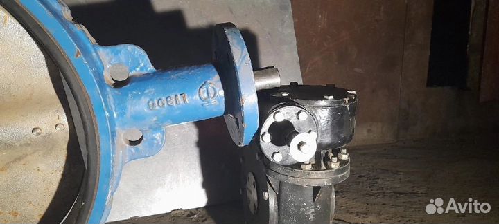 Затвор поворотный дисковый