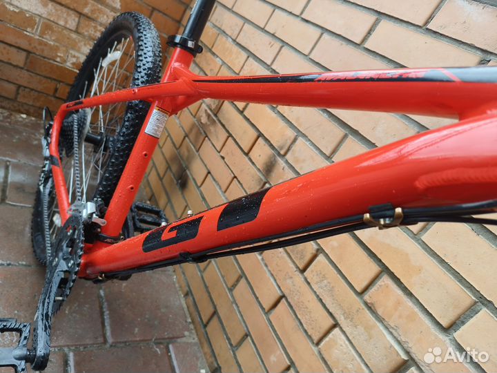 GT Avalanche Red 27.5 М гидравлика