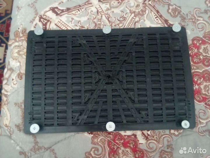 Подпедальник авто