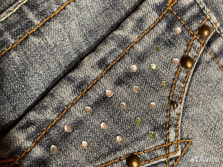 Джинсы женские