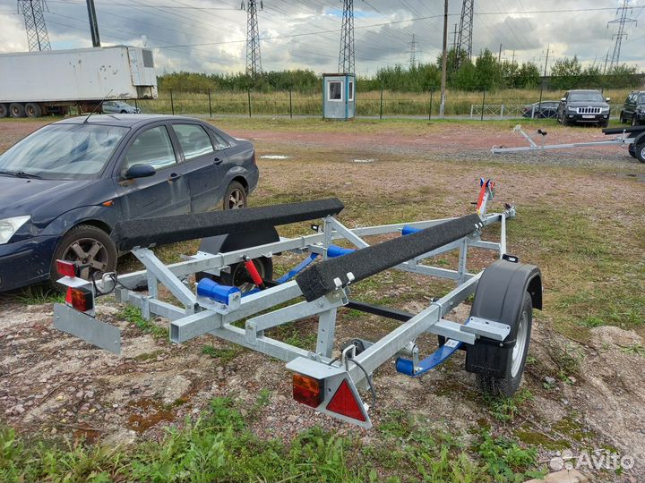 Прицеп для лодки до 6м с ложементами