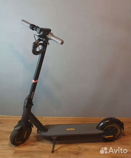 Электросамокат Ninebot max g30p