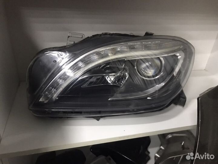 Фара Mercedes ML 166 левая