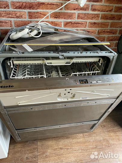 Посудомоечная машина Miele Германия