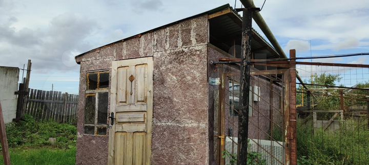 Дом 52 м² на участке 10 сот.