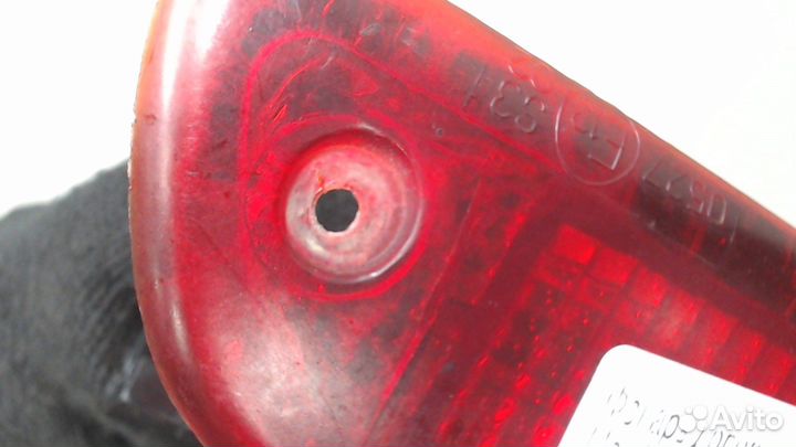 Фонарь (стоп-сигнал) Mazda Tribute, 2004