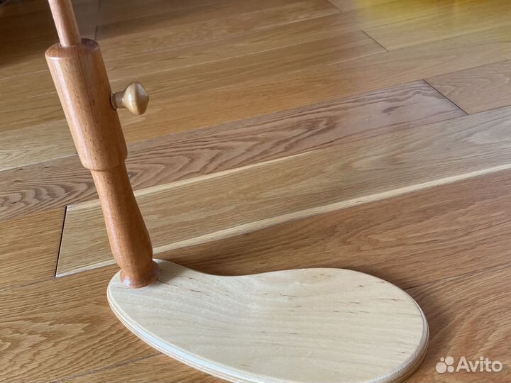 Пяльца для вышивания с подставкой