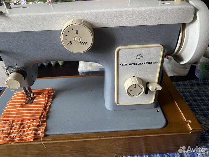 Швейная машина Чайка 132м