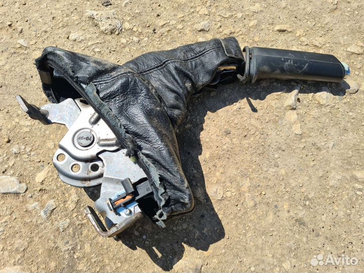 Ручник Opel Astra H