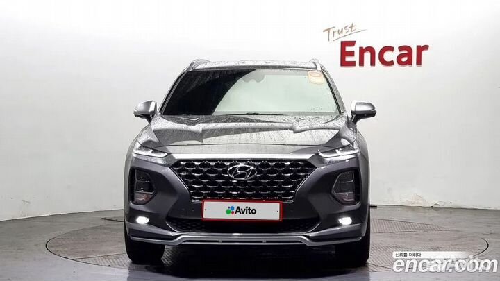 Hyundai Santa Fe 2.0 AT, 2018, 45 000 км