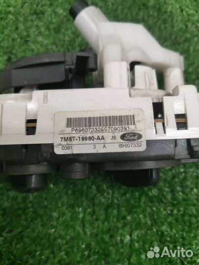 Блок управления климат-контролем Ford Focus 2