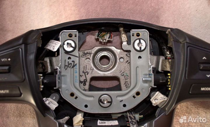 Руль Kia Rio 3 с подогревом + подушка безопаности