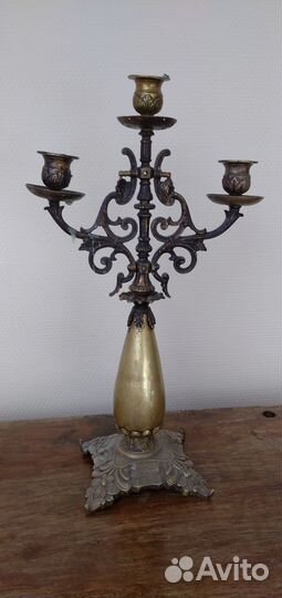 Подсвечник старинный бронзовый