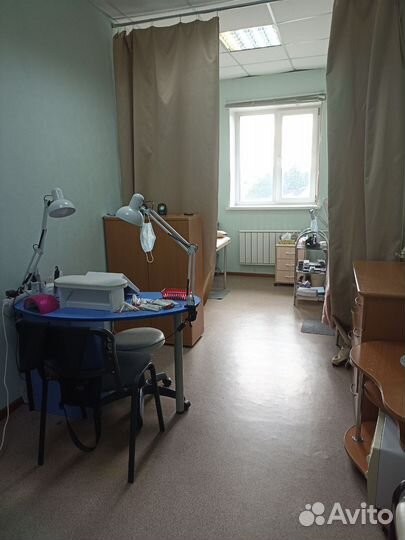 Сдам место под маникюр