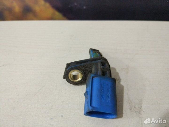 Датчик ABS левый Volkswagen Touareg 7L AXQ 2003