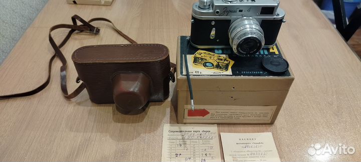 Фотоаппарат Зоркий 4