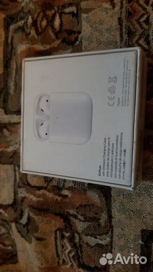 Apple AirPods 2