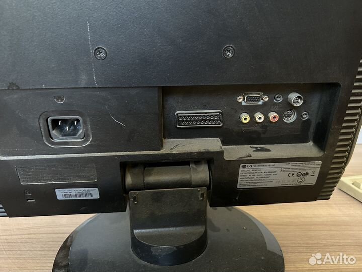 Монитор LG не рабочий