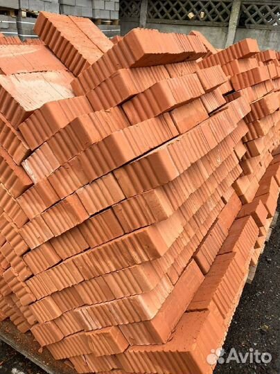 Кирпич в наличии
