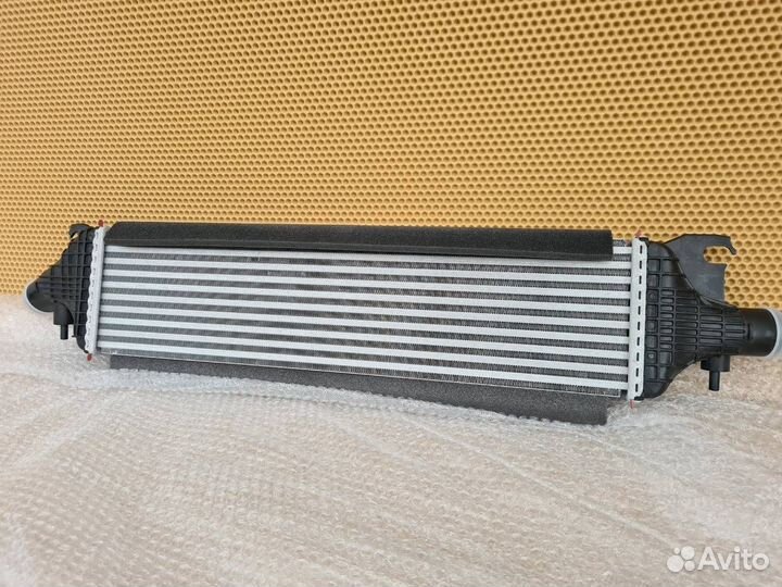 Интеркулер передний Infiniti Q50 V37