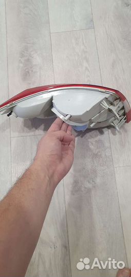 Фонарь задний правый skoda octavia a7