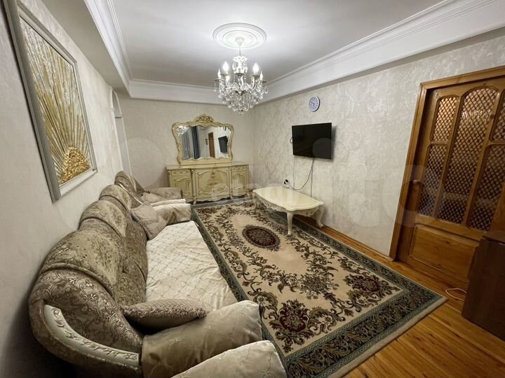 3-к. квартира, 70 м², 4/5 эт.