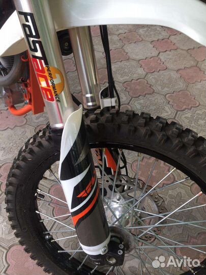 Мотоцикл kayo T4 Enduro