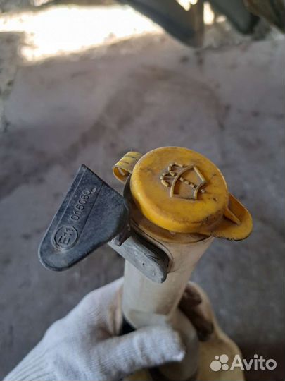 Бачок омывателя Opel Vectra C