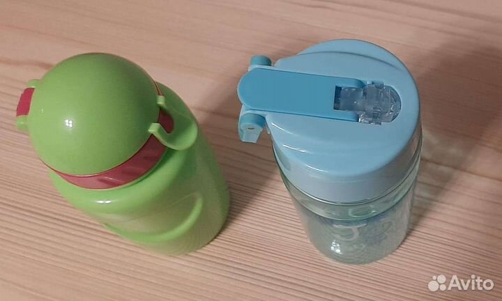 Бутылочки для воды пластиковые в отличном сост