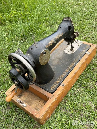 Швейная машинка Singer пмз класс 2М