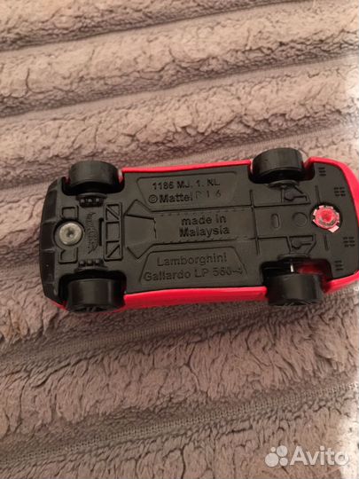 Машинки hotweels