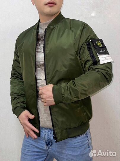 Бомбер куртка stone island