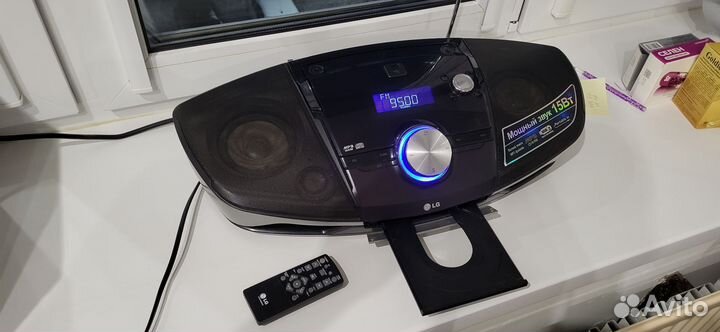 Портативный магнитофон