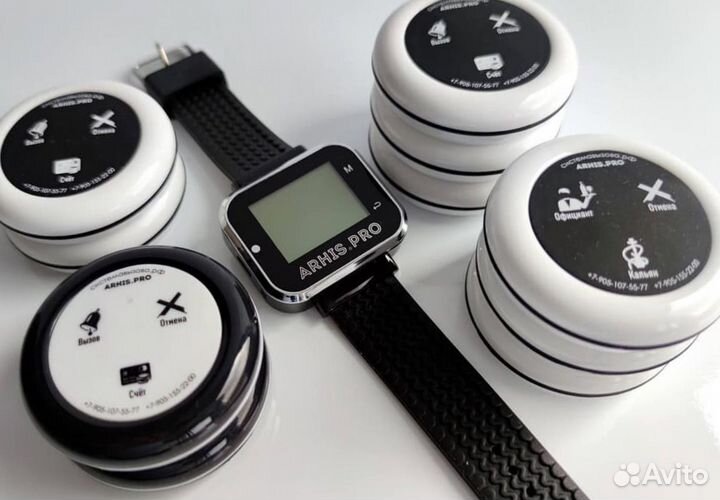 Кнопка вызова официанта в ассортименте с часами